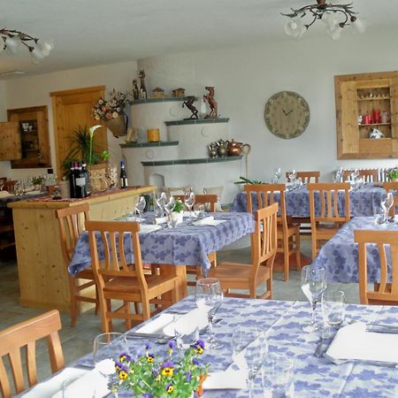 Agriturismo Raethia Isolaccia Exteriér fotografie