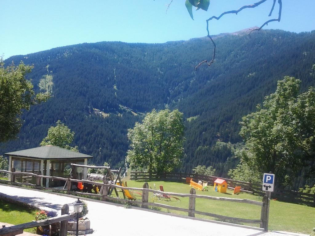 Agriturismo Raethia Isolaccia Exteriér fotografie