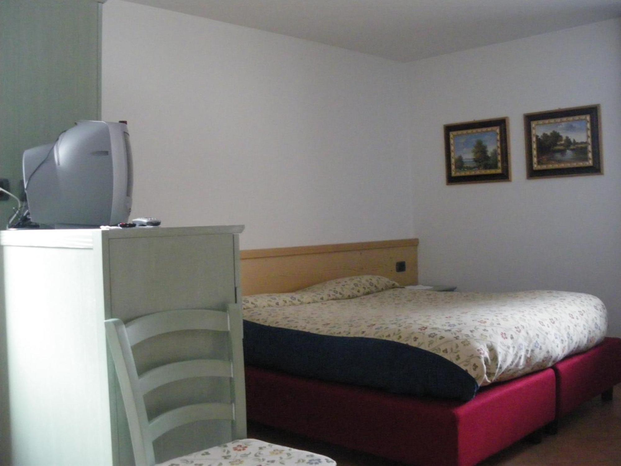 Agriturismo Raethia Isolaccia Exteriér fotografie