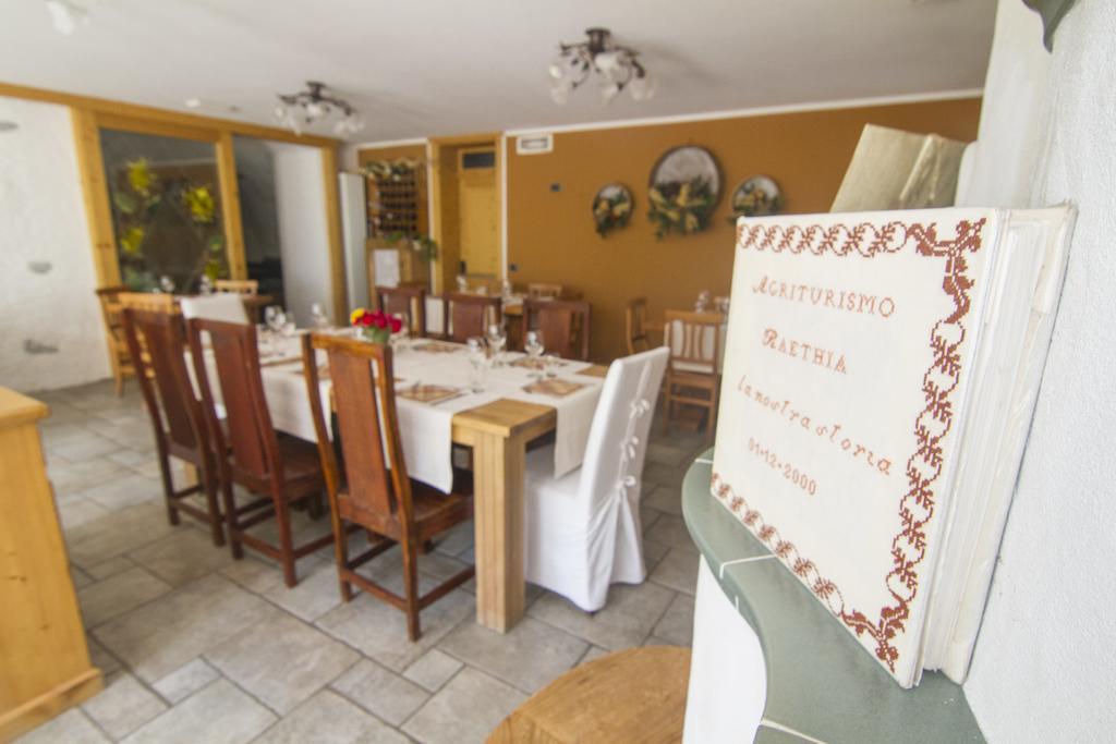 Agriturismo Raethia Isolaccia Exteriér fotografie